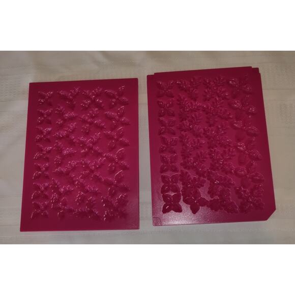 Heartfelt Creations 3D Poinsettia Shaping Mold - Picture 7 of 8